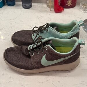 Nike Charcoal and Mint Athletic Shoes